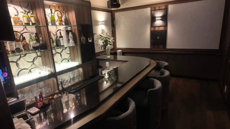 Restaurant Image 2