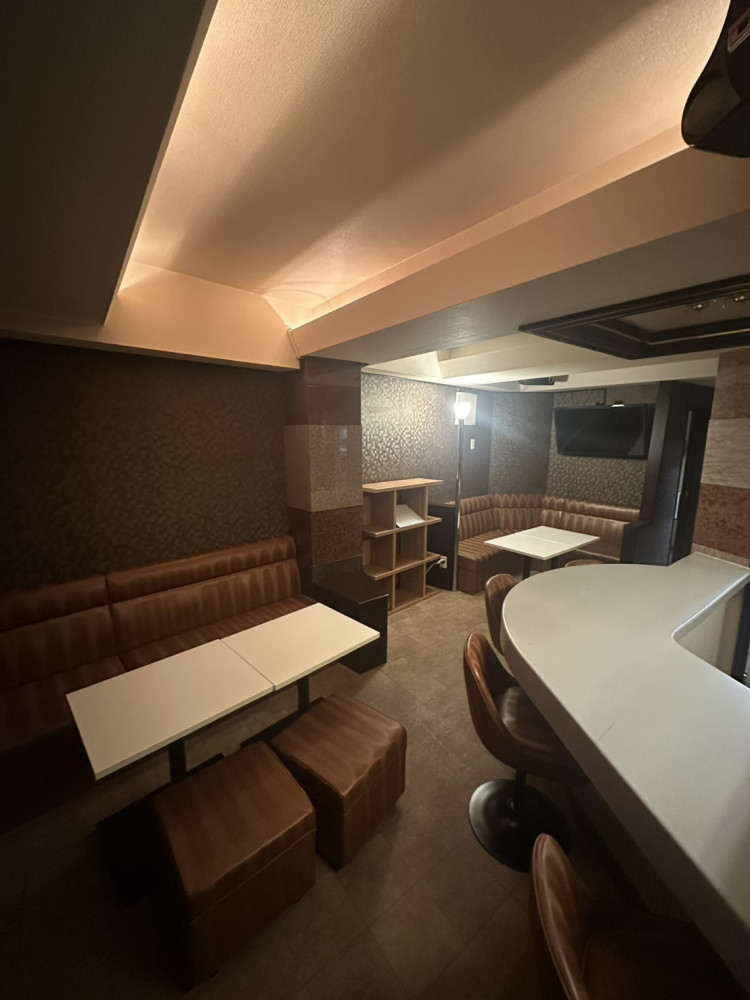 立川Lounge U2店舗イメージ