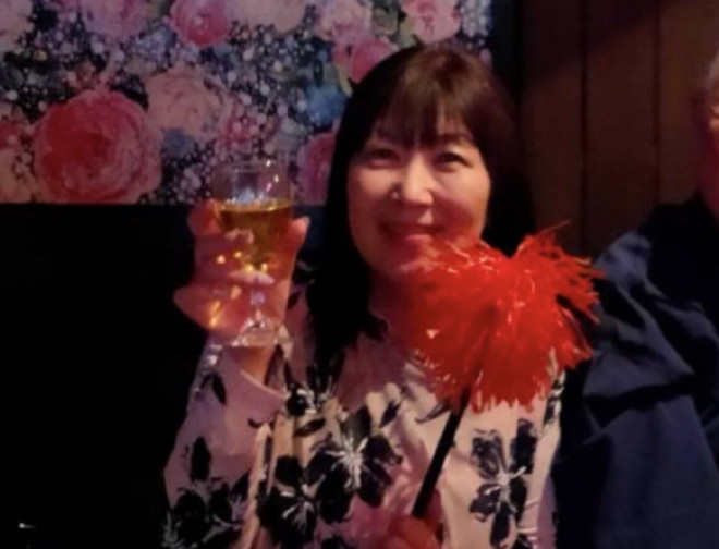 ラウンジ とまとのイチオシ看板